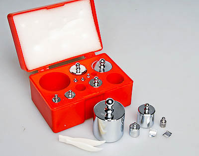 Набор гирь для весов на 1000 г